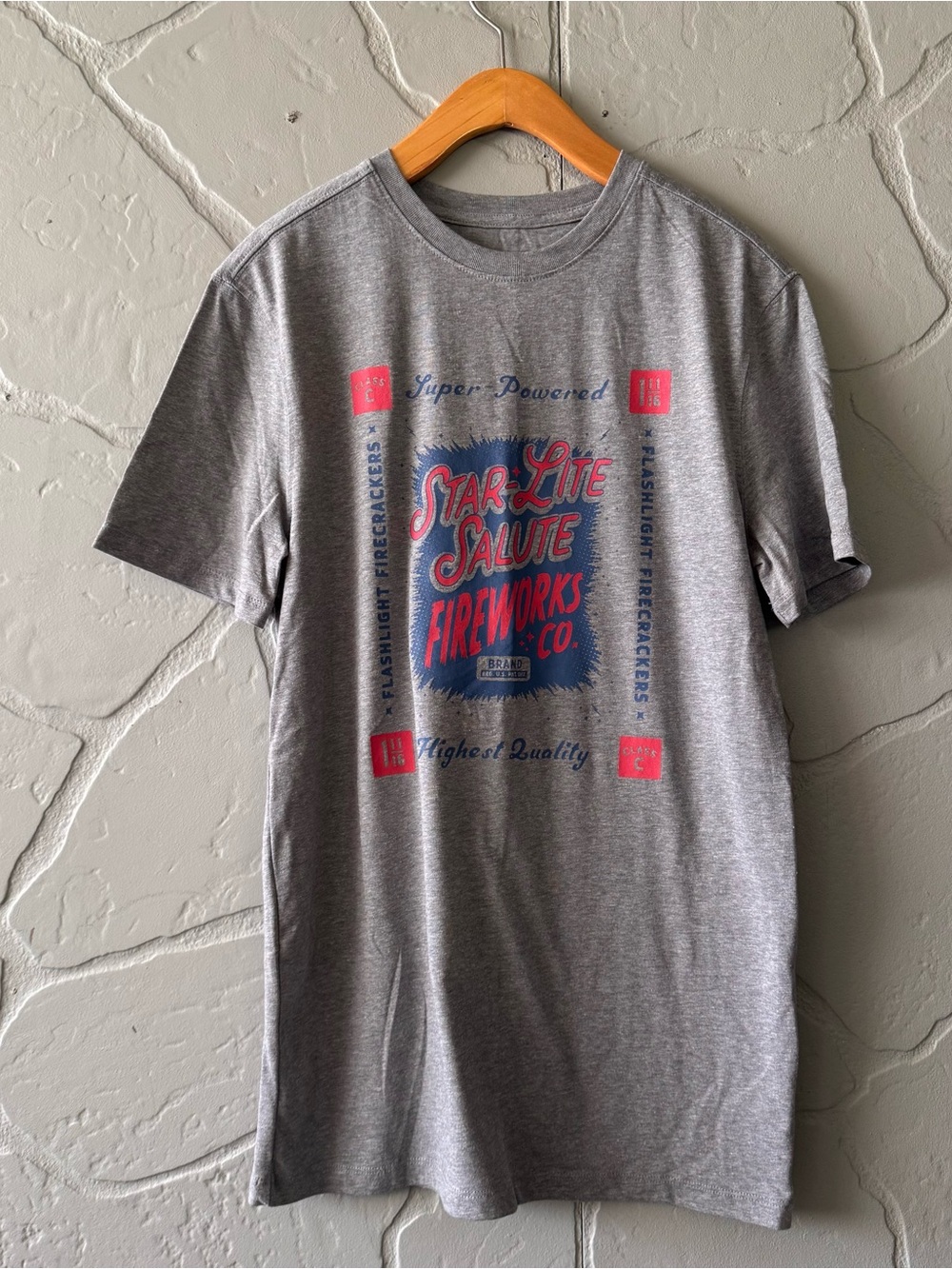 NWT Goodfellow Star-Lite Salute Fireworks Graphic Tee Gray Small Patriotic